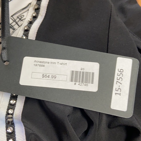 COPY - Artex short sleeve funky design top L - Picture 3 of 7